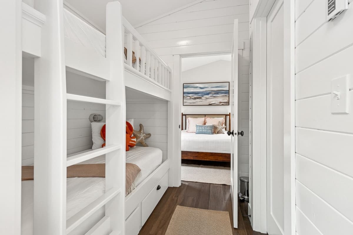 Built-in twin bunk beds